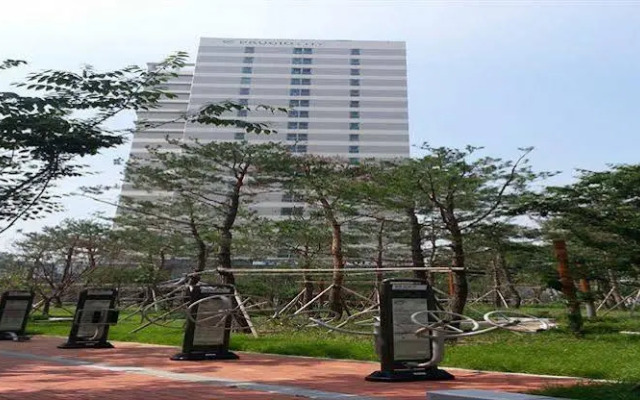 Ten-Q Global Residence