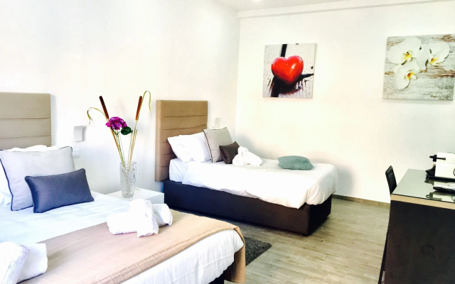 247 LuxuryRooms