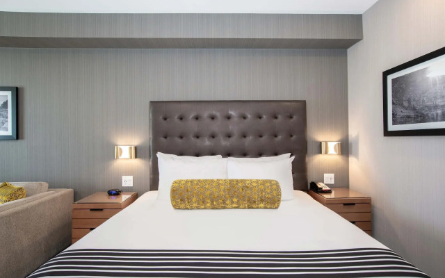 Sandman Hotel Hamilton