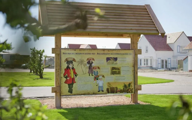 Villa in Cadzand-bad Near North Sea Beach