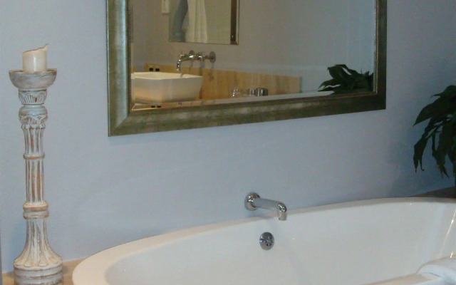 Moonstruck on Pringle Bay Guesthouse