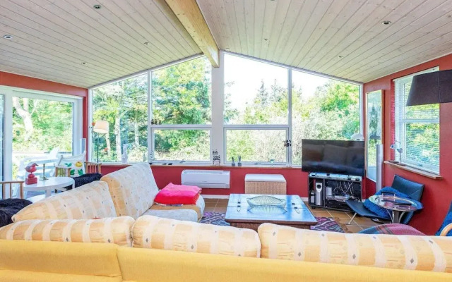 Rustic Holiday Home in Logstor near Beach