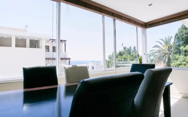 Sea Facing Apartment With Views