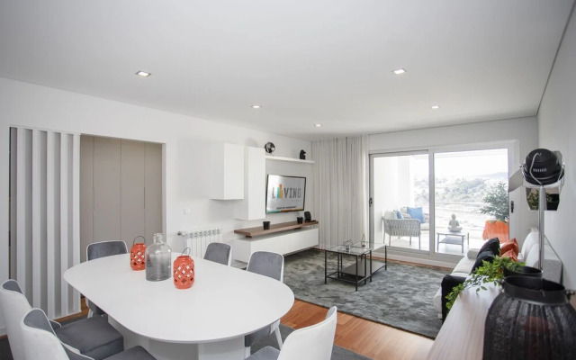 Liiiving-Luxury River View Apartment XII