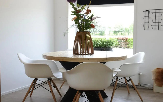 Sfeervol vakantiehuis in Holwerd