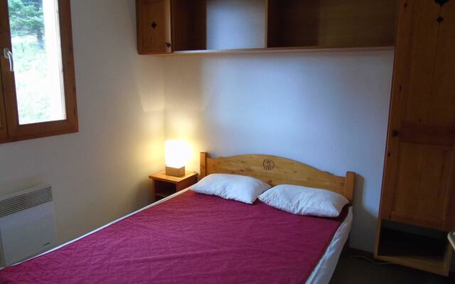 Lou Services Apartment J11 LSI 001