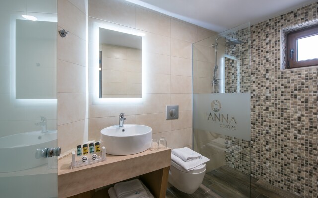 Yianna Caravel Suites "by Checkin" adults only