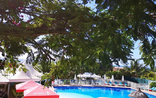 Ti'diamant-studio 4 pers / piscine/ 500m plage / commerces