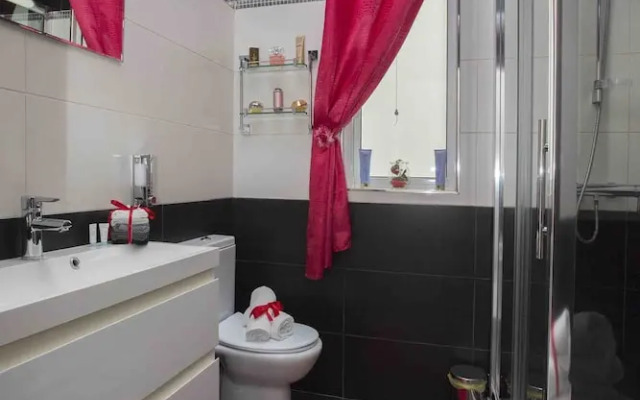 Luxury 2 Bed Apartment