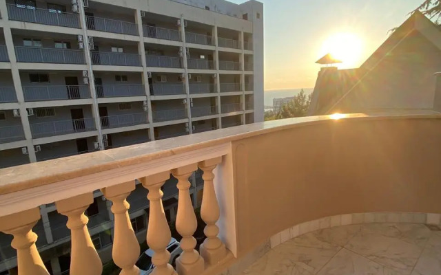 Теплое море