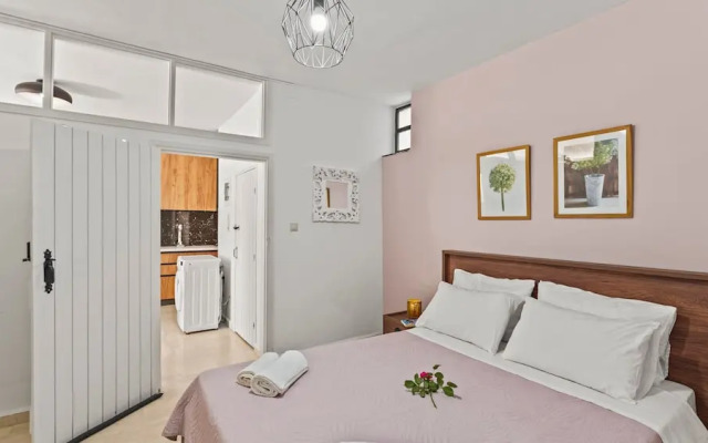 Seaside Gem Near Heraklion Villa Maro III Getaway