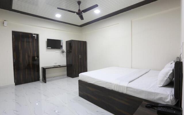 Capital O 85712 Hotel Star Inn