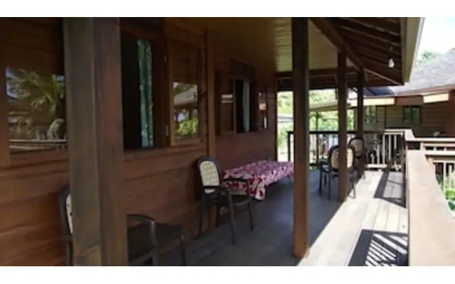 Moorea Surf Bed and Breakfast