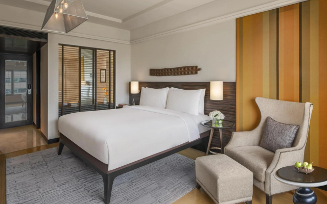 The Raintree, St. Mary's Road – Guest Rooms – Chennai