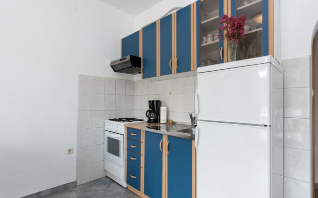 Miranda - Quiet & Next to the sea - A1