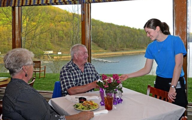 Tygart Lake Lodge