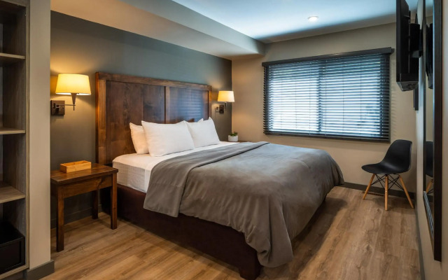 Buffalo Mountain Lodge