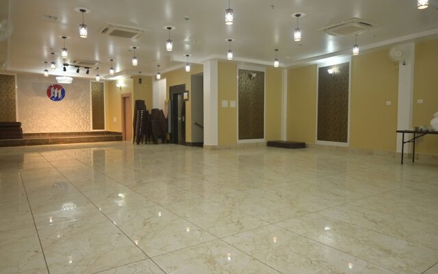 Hotel Maa International