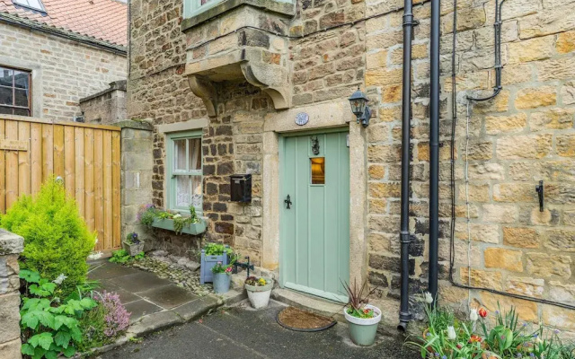 Wayside Cottage