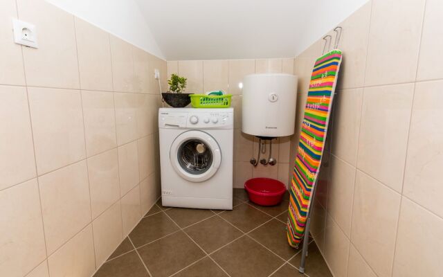 Apartments Dadic