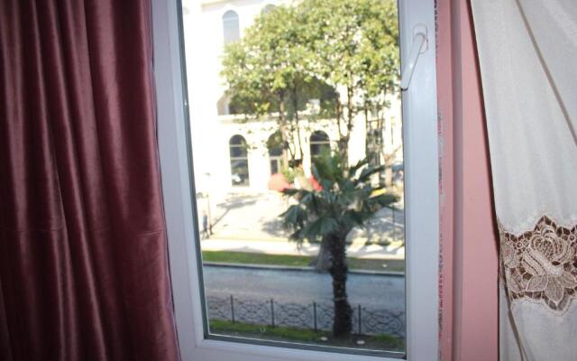Batumi apartment in front of Sheraton