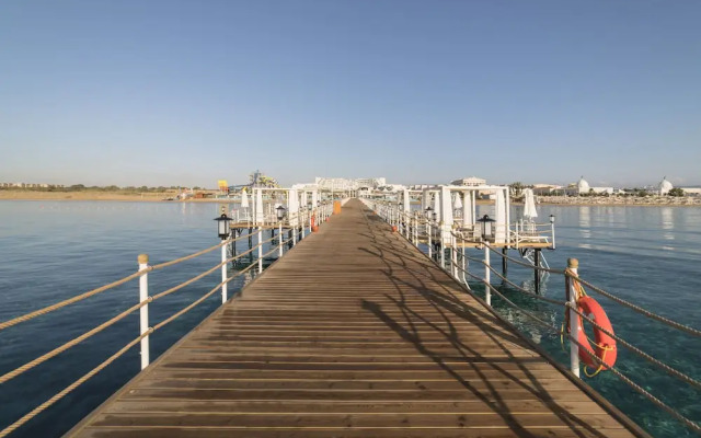 Limak Cyprus Deluxe Hotel