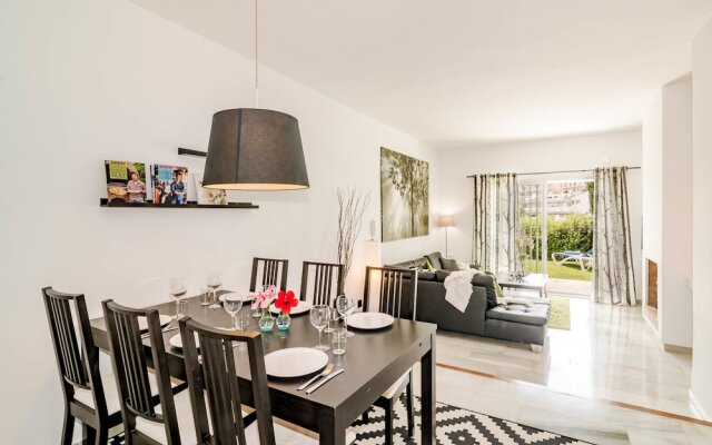 Apartment Los Dragos - Roomservice