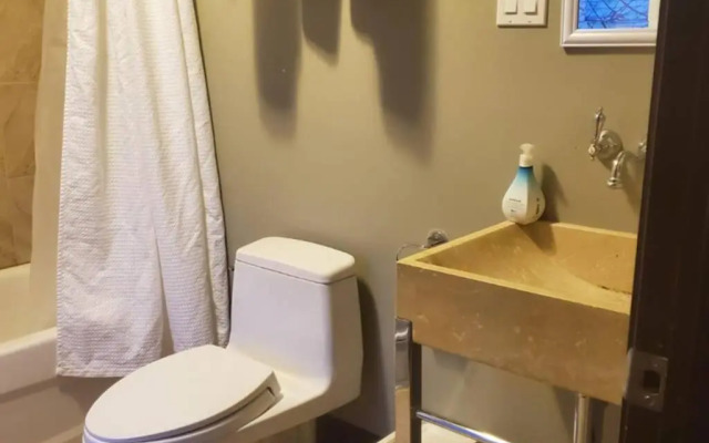 1-Bedroom Apartment Bellisimo AG by Amazing Property Rentals