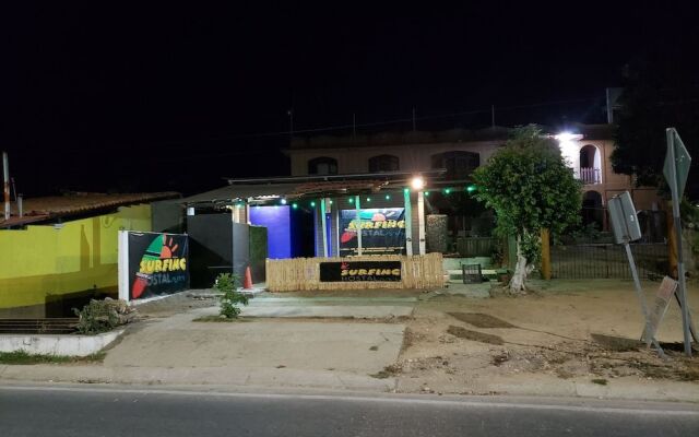 Surfing Hostal - Hostel