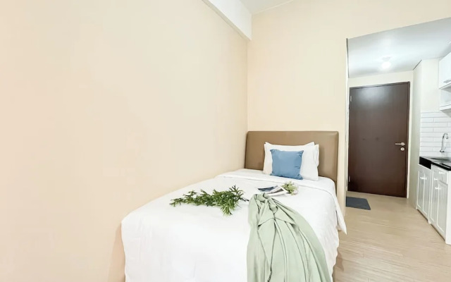 Best Studio At Apartment Transpark Juanda Bekasi Timur