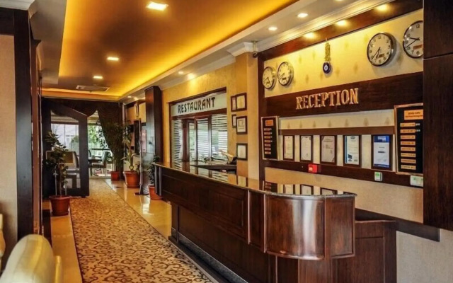 Teona Hotel