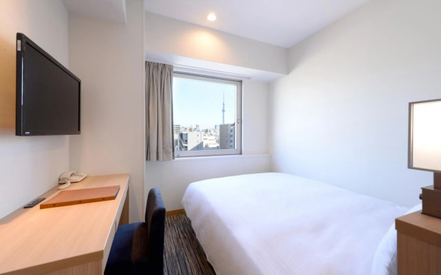 Vessel Inn Ueno Iriya Station