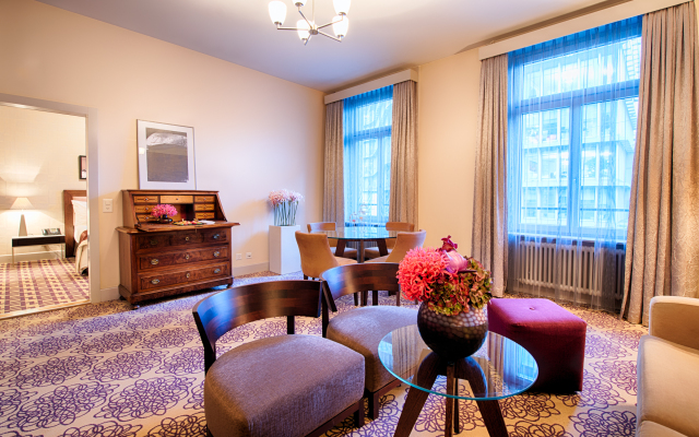 ALDEN Suite Hotel Spluegenschloss Zurich