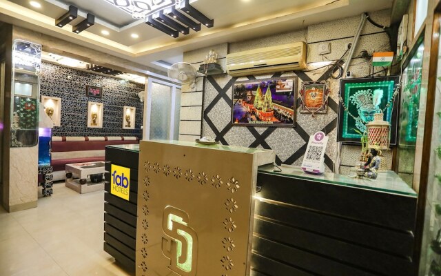 Fabhotel Prime Siddhant Palace