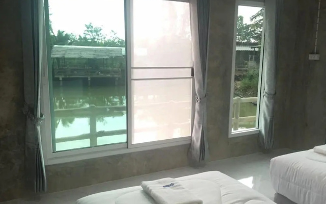 Phujinda Homestay