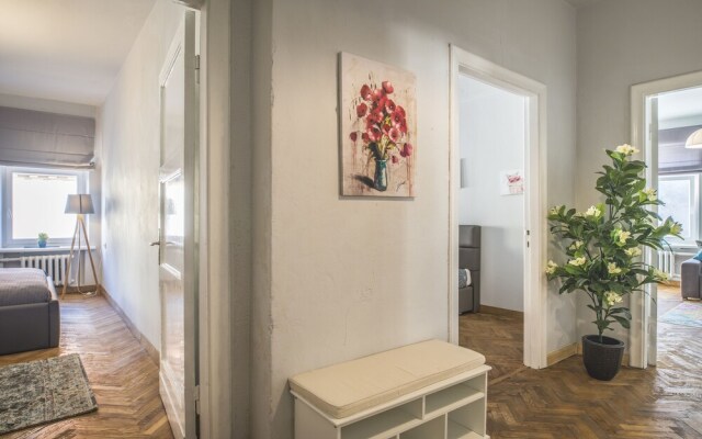 Greystone Suites & Apartments