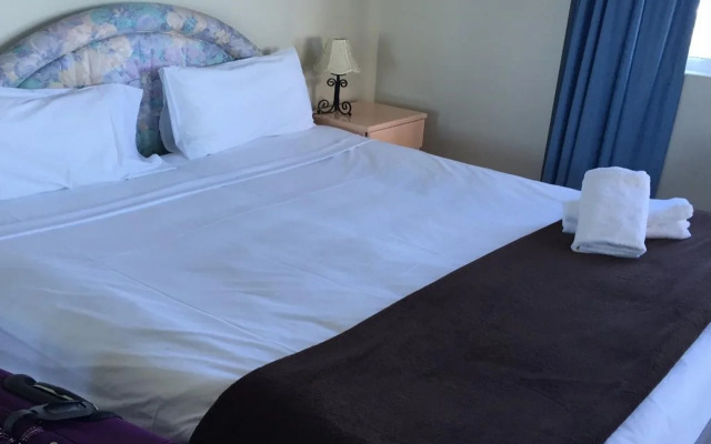 Sandpiper Apartments