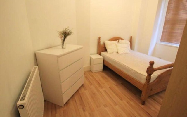 Immaculate One Bed in Tower Bridge Luxurious Taste