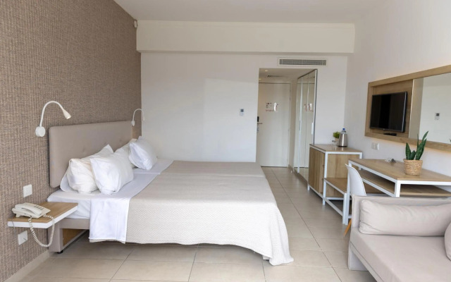 Venus Beach Hotel