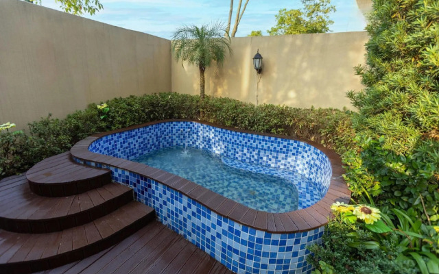 XingFuJia hot spring Villa