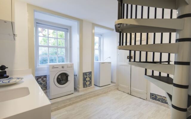 Traditional Duplex in Principe Real