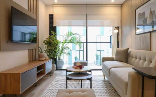 w Enchanting 2BR With Balcony in Miraflores