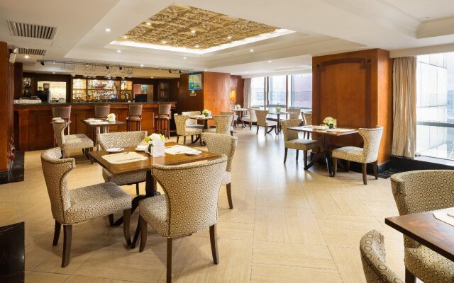 Paramount Gallery Hotel