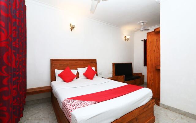 OYO 23752 River Near Coorg