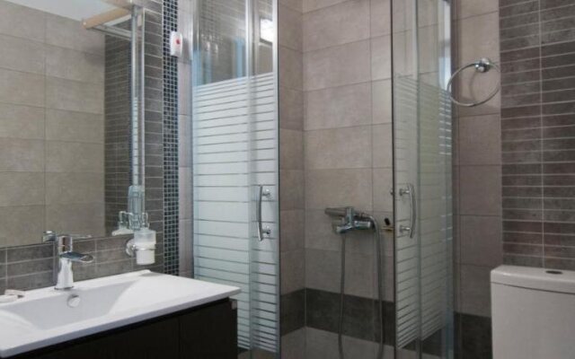 Riviera Perdika Hotel