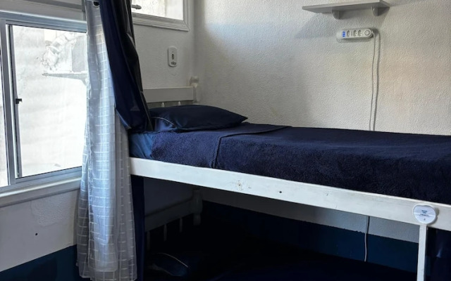 Primos Hostel & House