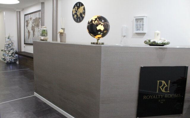 Royalty room spa