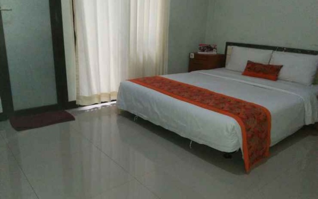 Hotel Bumi Katineung – Guest Rooms – Rangkasbitung