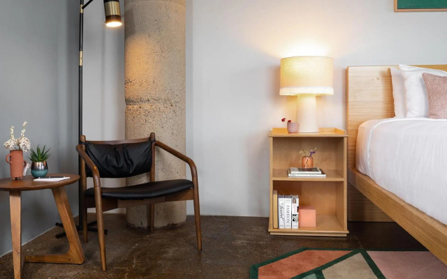 Canvas Hotel Dallas