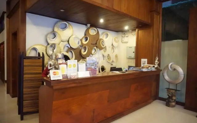 Manorom Classy Hotel